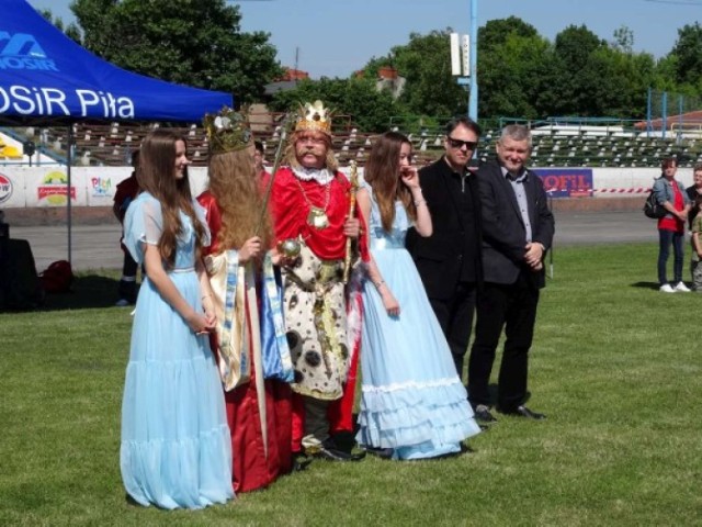 Jubileusz ZS nr 2 w Pile był bogaty w wydarzenia. Czy dlatego uczniowie nie zdążyli z materiałem?