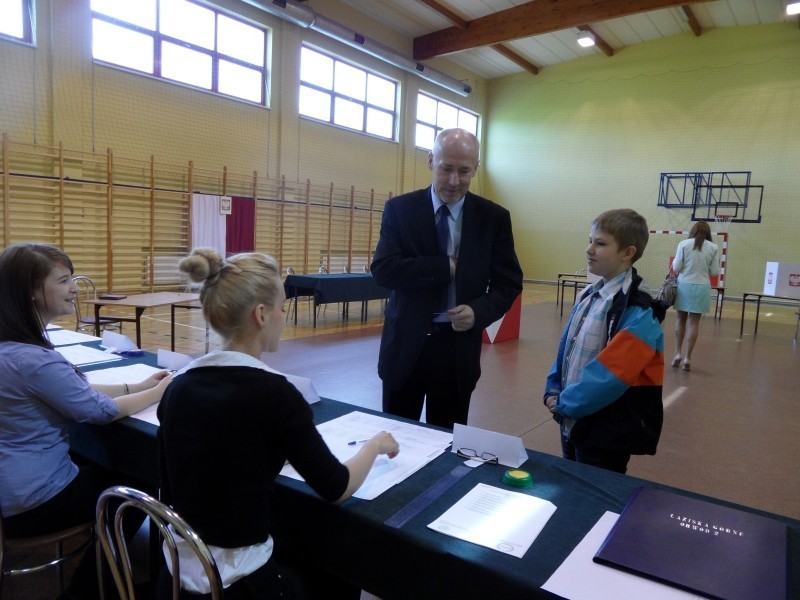 Mirosław Duży już po głosowaniu [FOTO]