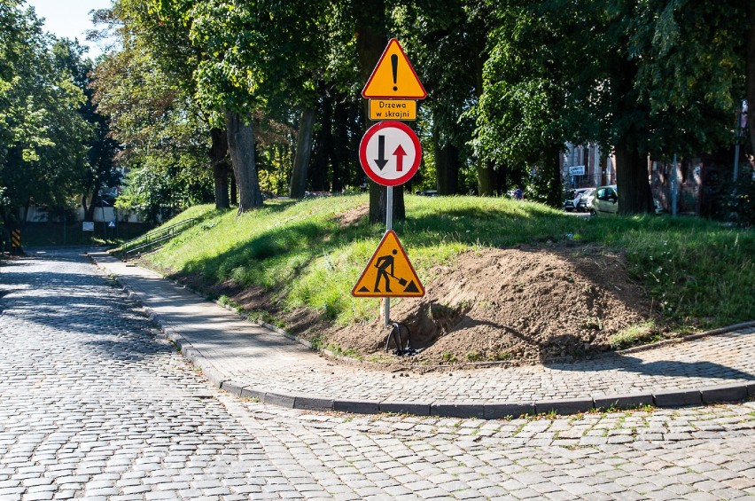 Nowe lampy powstaną wzdłuż całej ulicy: od ul. Wrocławskiej...