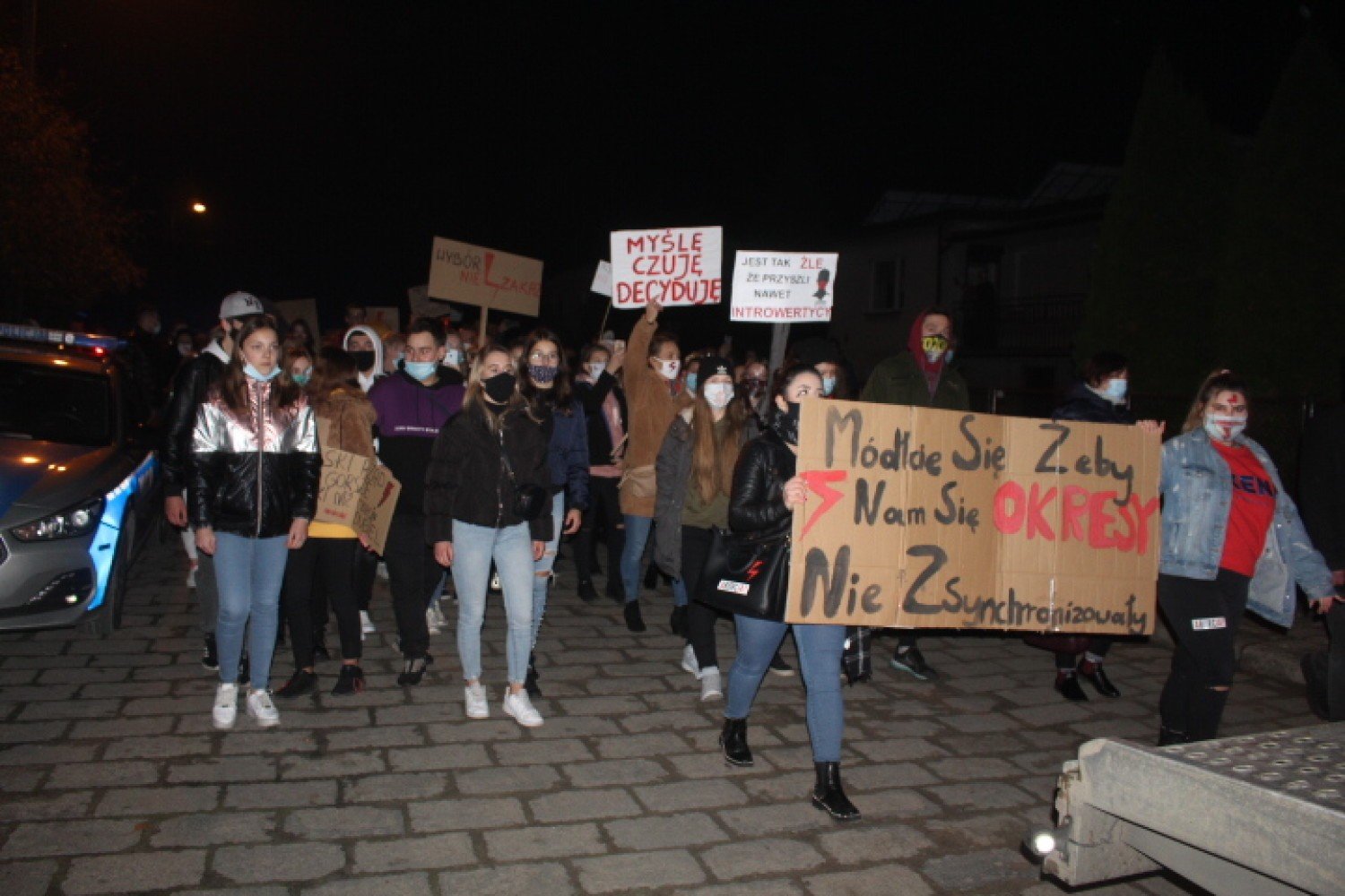Piotrkow Kujawski Strajk Kobiet W Piotrkowie Kujawskim Zobacz Zdjecia I Wideo Z Protestu Wloclawek Nasze Miasto