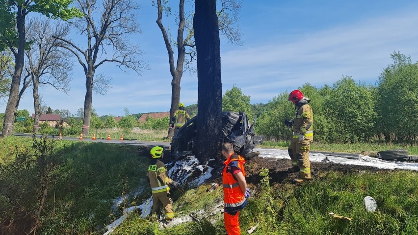Wypadek w Świdniku koło Marciszowa w pow. kamiennogórskim....