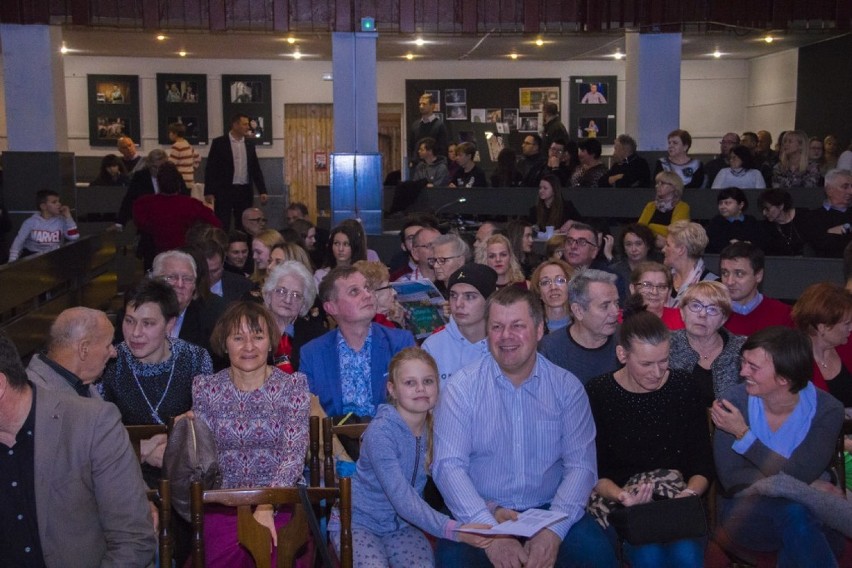 Sukces "Zemsty" w wykonaniu AfterWork. Aktorzy rozbawili publiczność do łez...