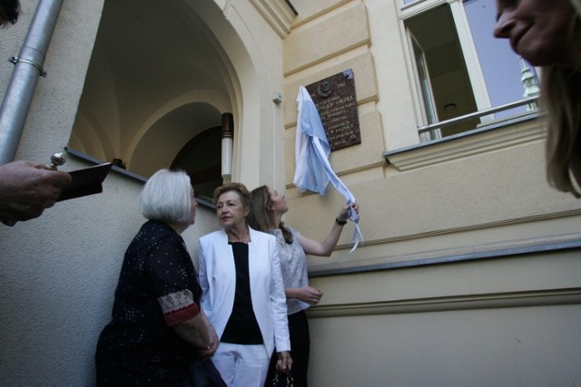 Odsłonięto tablicę pamiątkową w Legnicy