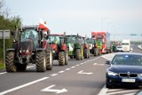 Protest rolników na drodze krajowej nr 77 w Skołoszowie niedaleko Przemyśla [ZDJĘCIA]