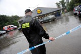 Strzelanina w Szczecinie: Kula z policyjnego pistoletu zabiła mężczyznę