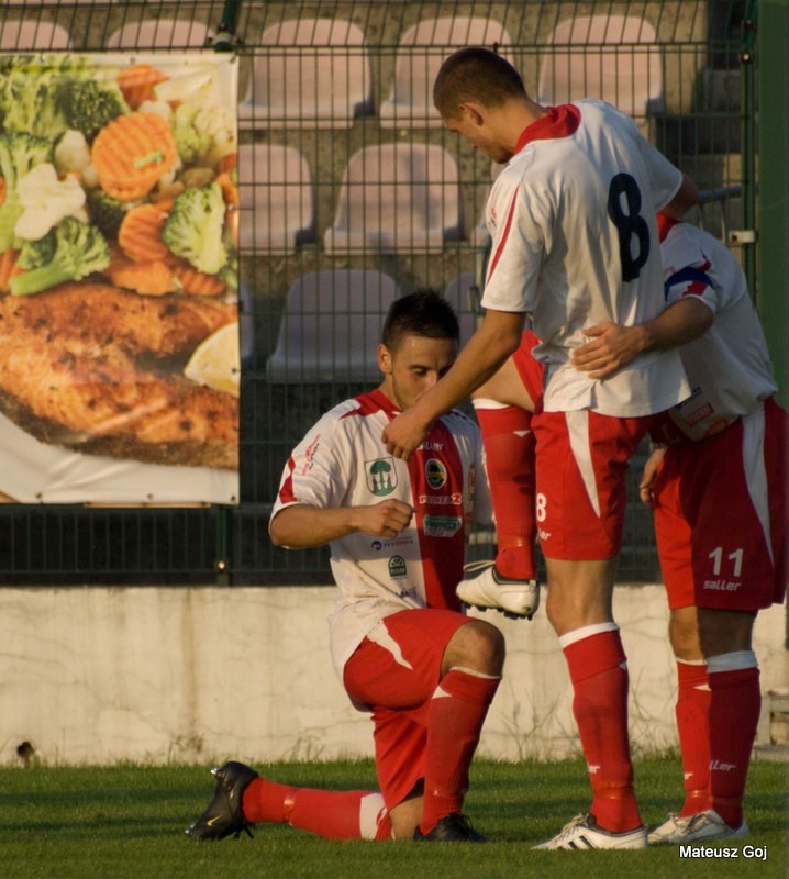 Szczakowianka Jaworzno - Przyszłość Rogów 3:2 [ZDJĘCIA]. Szczakowianka wygrywa i jest liderem