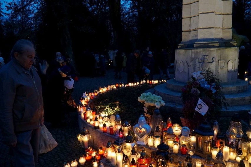 Jan Kulczyk zmarł niespodziewanie 29 lipca 2015 r. Spoczął w...