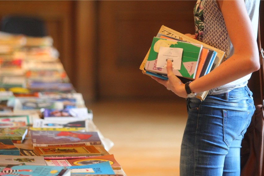Charytatywny kiermasz książek na rzecz dzieci