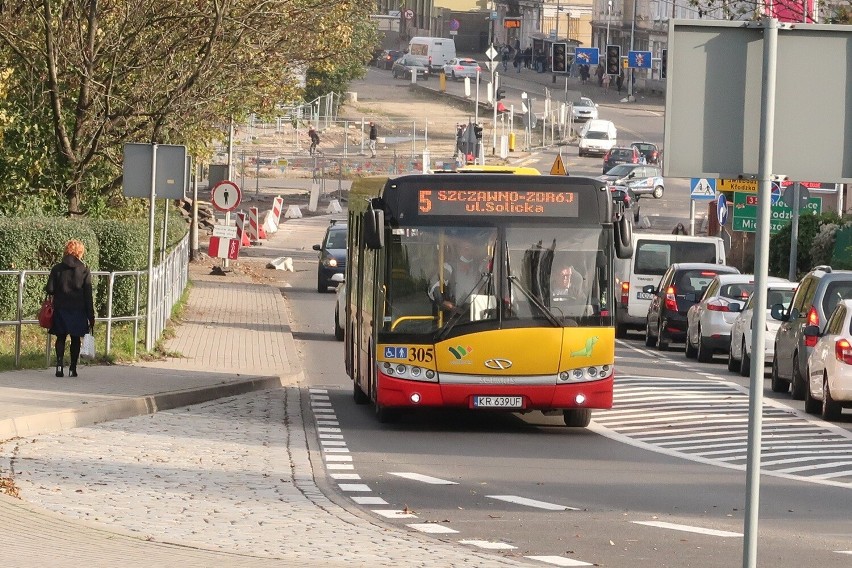 Kierowcy w wałbrzyskich autobusach 22 września nie płacą