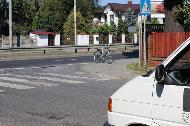 Potrącenie rowerzysty na przejeździe rwerowym na Łagiewnickiej