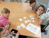 Plansze edukacyjne dla dzieci w Placówce Wsparcia Dziennego w Kusicach