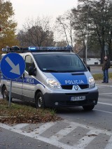 Groźny wypadek w centrum Ostrowca Świętokrzyskiego [ZDJĘCIA]