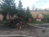 Dwa groźne pożary w weekend w Tomaszowie. Paliło się na ul. Krzyżowej i Witosa [ZDJĘCIA]