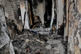 Pożar w Jastrzębiu: spłonął 65-latek, który pomieszkiwał na dziko na 11 piętrze. Mieszkańcy przeżyli koszmar  [ZDJĘCIA Z POŻARU]
