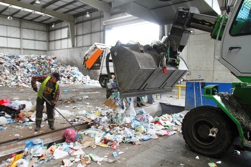 Śmieci w Katowicach: od 1 września wielodzietni za śmieci płacą mniej