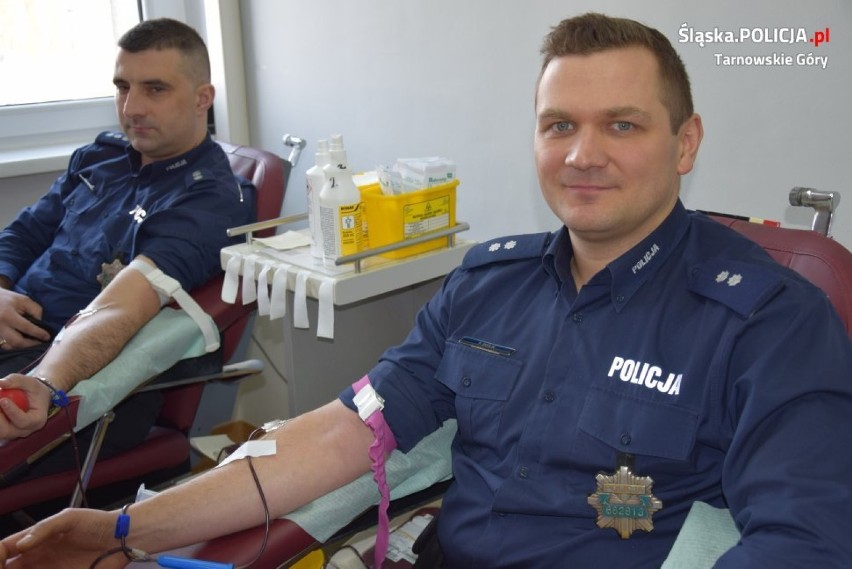 Policja w Tarnowskich Górach: oddali krew dla potrzebujących