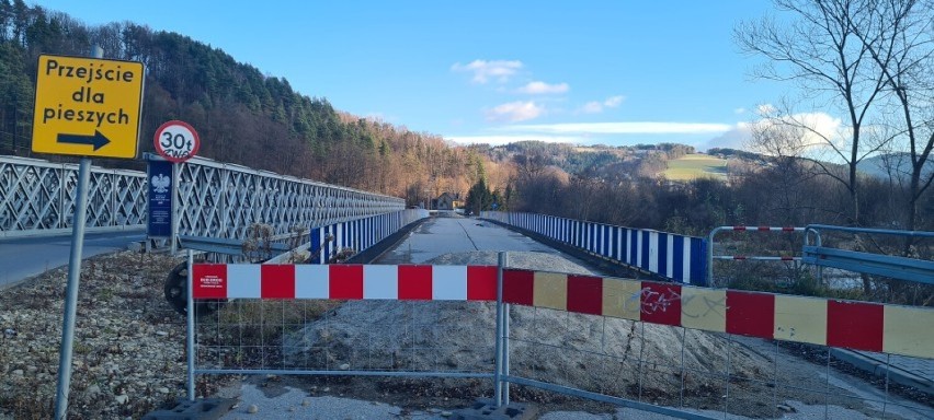 Wkrótce ruszą prace związane z budową mostu na Kamienicy....