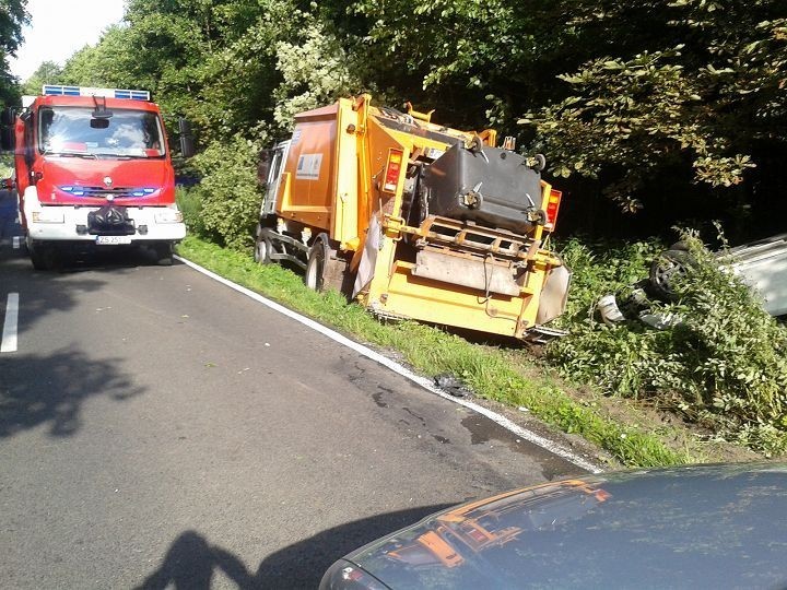 Wypadek na trasie Darłowo - Krupy [ZDJĘCIA]