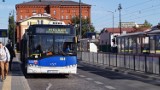 Wszystkich Świętych 2015 w Bydgoszczy: Na cmentarz dojedziesz autobusem i tramwajem. Za darmo 