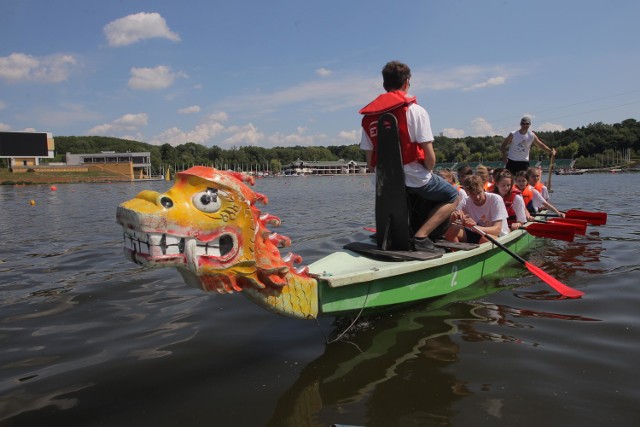 Przejdź do kolejnego zdjęcia --->

Poznańskie Dragony na Malcie - Tak było w ubiegłym roku:
