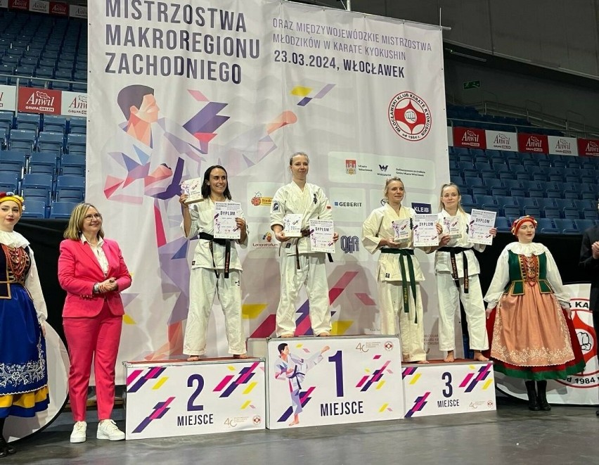 Reprezentanci Zielonogórskiego Klubu Karate zdobyli we...