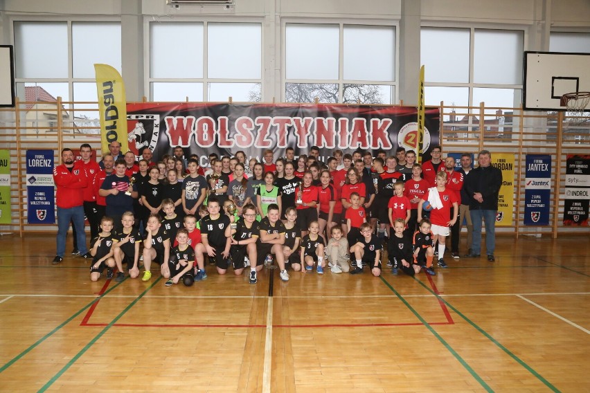 Niesamowita sportowa uczta dla kibiców piłki ręcznej w Wolsztynie.