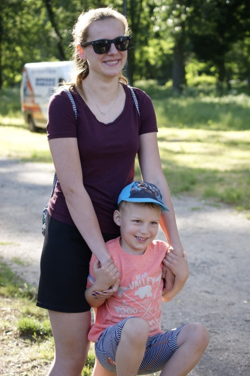 Polska Biega 2018: Całe rodziny pobiegły dziś w grodziskim Parku Miejskim! [GALERIA ZDJĘĆ]