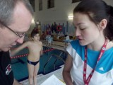 Młodzież z sekcji pływackiej „Żak” z Włocławka na krytej pływalni w Radziejowie [zdjęcia]