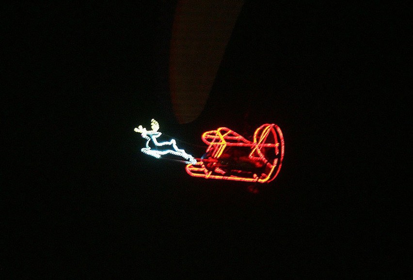 Świecący Mikołaj nad Legnicą [ZDJĘCIA]