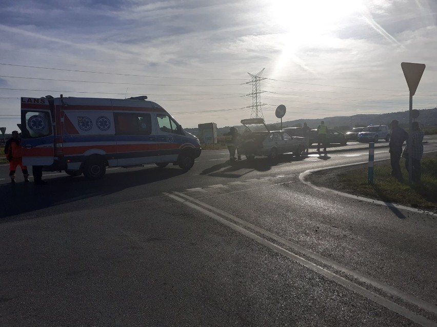 Wypadek na obwodnicy Wojnicza. Jedna osoba trafiła do szpitala [ZDJĘCIA]