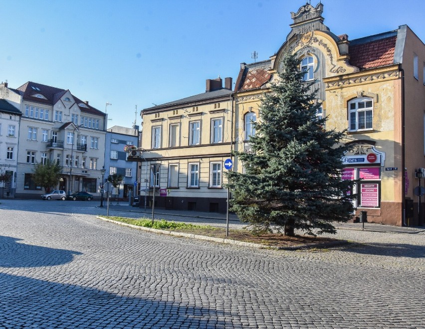 Szamotuły. Rozpoczyna się rewitalizacja Rynku. Od poniedziałku zmiana organizacji ruchu w centrum miasta