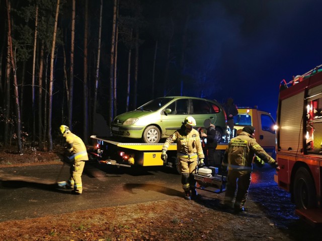 Kolejny nieodpowiedzialny kierowca zdecydował się na jazdę pod wpływem alkoholu. Podróż zakończył w rowie. Do zdarzenia doszło we wtorkowy wieczór na terenie gminy Gizałki