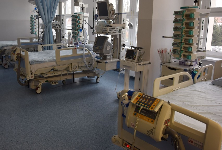 Szpital w Szczecinku leczy już pierwszych pacjentów z Covid-19 [zdjęcia]