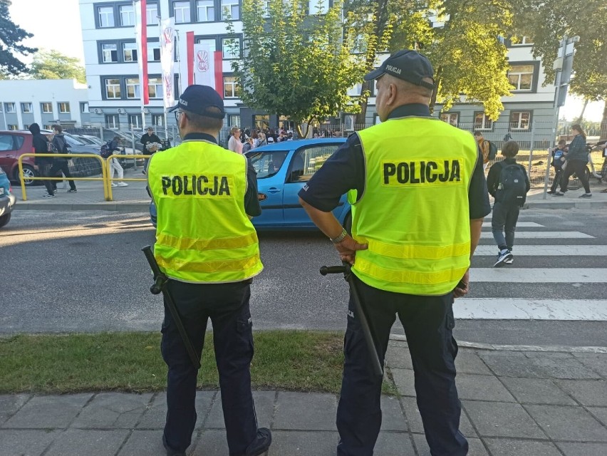 Akcja policji przed szkołami w powiecie żnińskim