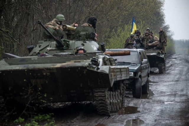 Ukraińcy są bardzo dobrze przygotowani do walki z Rosjanami. Bohatersko stawiają opór już od ponad dwóch miesięcy. Uwagę zwrócił na to generał Leon Komornicki.