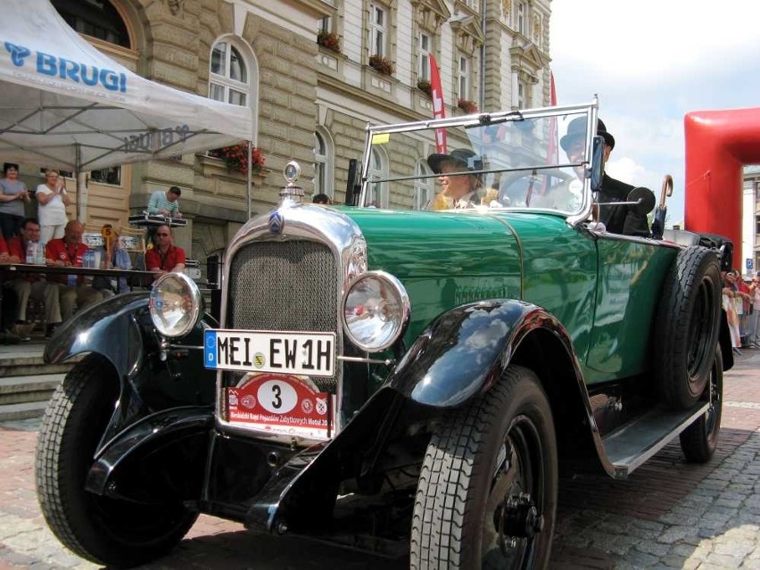 34. Międzynarodowy Beskidzki Rajd Pojazdów Zabytkowych 2011.