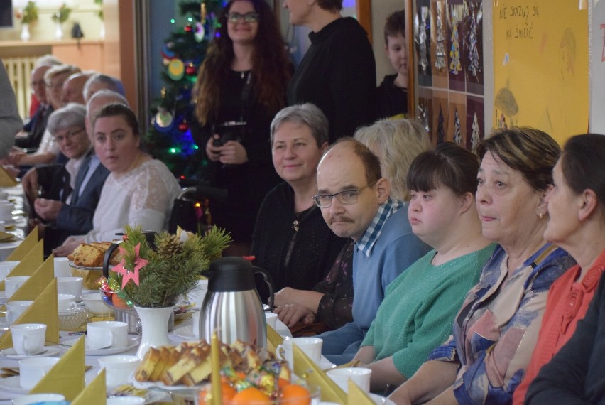 Wieczór kolęd w MOPS. Krzysztof Bejmert odchodzi do...