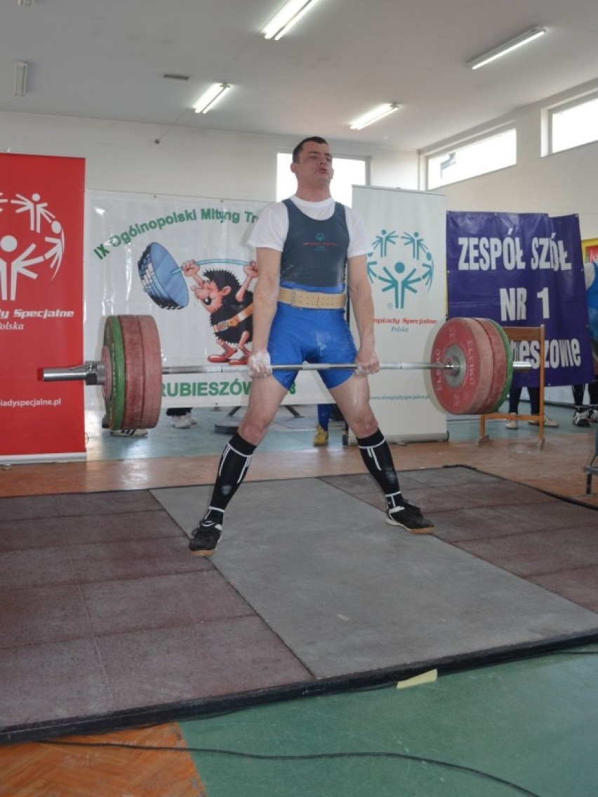 Marcin Dunal (Klub Olimpiad Specjalnych "SZANSA" Ostrowiec...