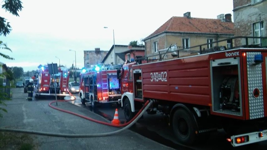Pożar w Kaliszu. Płonął magazyn przy ulicy Stawiszyńskiej