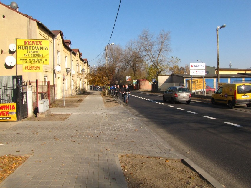 Prezydent Krzysztof Żuk uroczyście otworzył ścieżkę rowerową przy ul. Krochmalnej.
