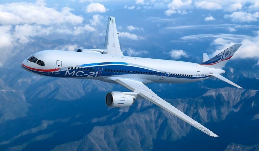 Rosjanie pokazali samolot Irkut. Maszyna ma konkurować ze średnimi Boeingami i Airbusami