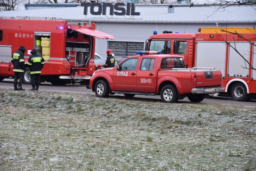 Tragedia w Tonsilu. Jedna osoba nie żyje, trzy zostały odwiezione do szpitala 