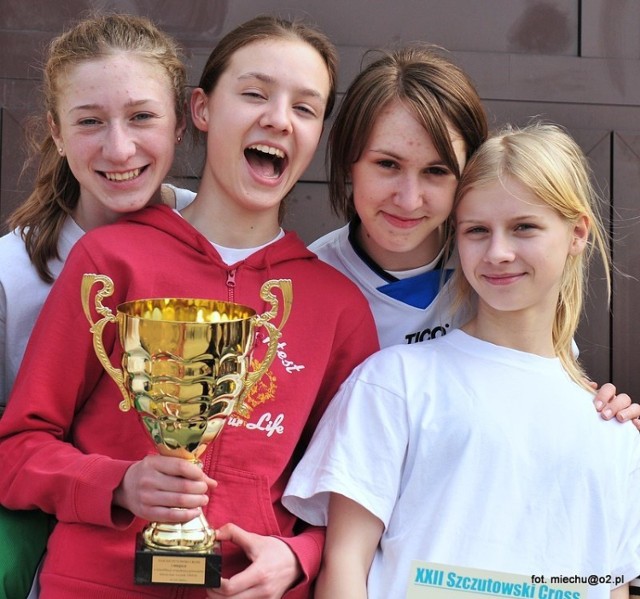 od lewej: Marcelina Kawecka, Weronika Ners, Monika Załęska, Aleksandra Kozakiewicz