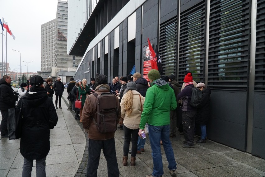 Protest przeciwników wprowadzenia obowiązkowych szczepień....