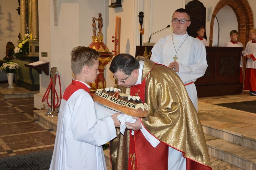 O. Roman Zioła obchodzi jubileusz 25-lecia kapłaństwa. Były wzruszenia i życzenia