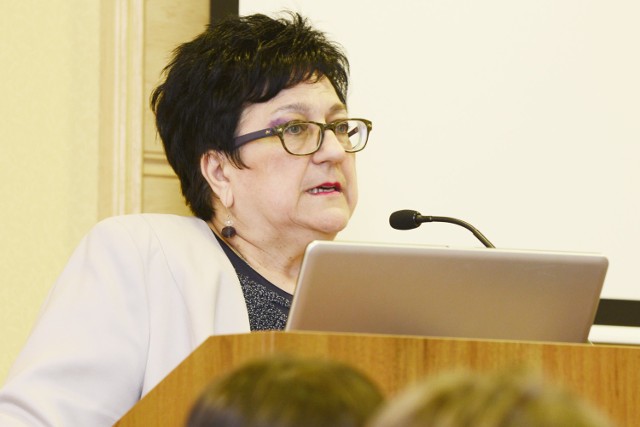 Danuta Szczepanik, dyrektorMOPS-u