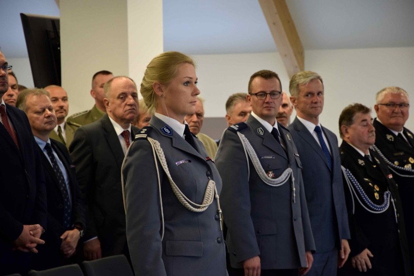 Święto policji 2016 w Malborku [ZDJĘCIA]. "Trudny zawód, ale także szlachetna przygoda"