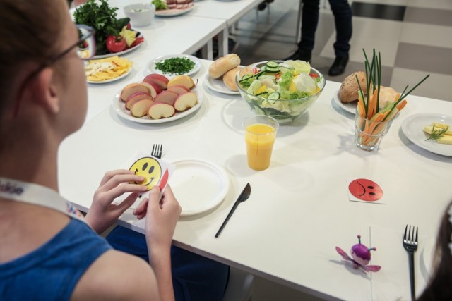 Wbrew pozorom odpowiednia dieta w odchudzania nie zawsze wymaga olbrzymich wyrzeczeń. O czym warto pamiętać w pierwszej kolejności? Oto 10 rad, jak skutecznie schudnąć!

WIĘCEJ NA KOLEJNYCH STRONACH>>>