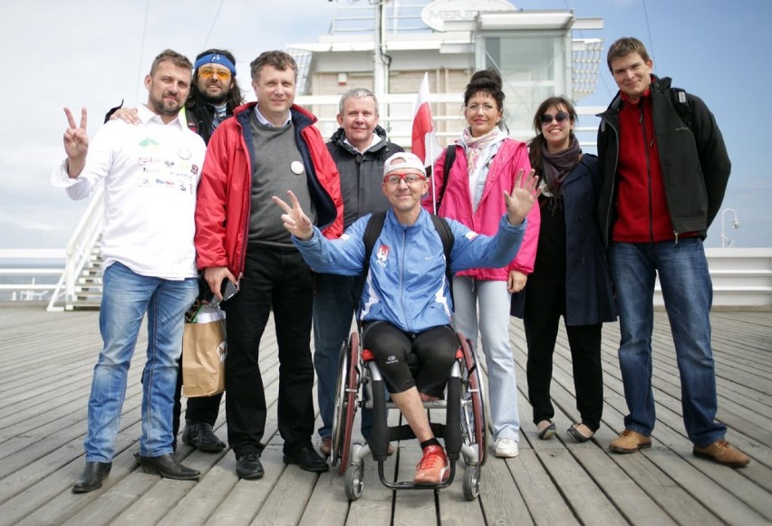Niepełnosprawny maratończyk zakończył swoją podróż w Sopocie