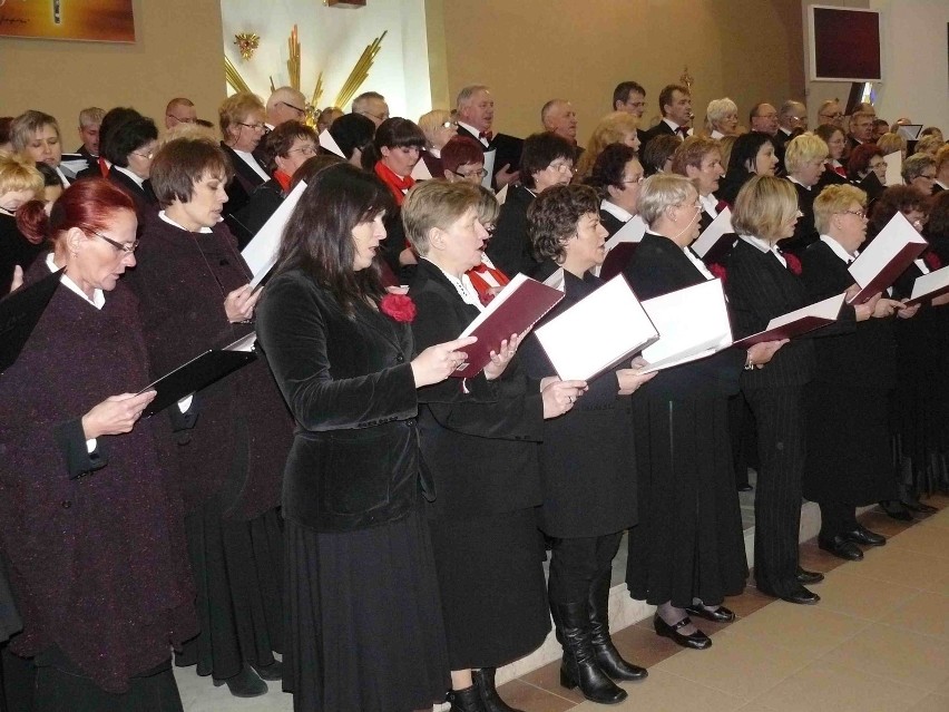 Pruszcz Gd. Przegląd chórów &quot;Listopadowe śpiewanie&quot; w parafii bł. M. Kozala